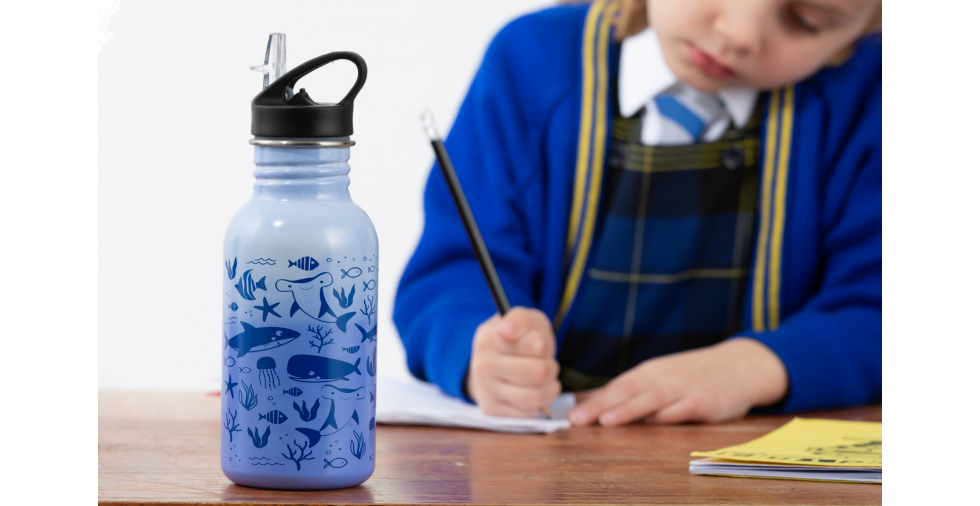 Watch the magic with the Colour Change Kids Bottles!